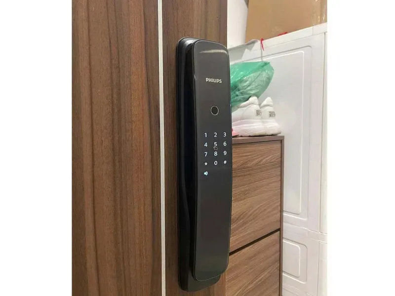 Lắp đặt khóa vân tay Khóa Vân Tay Philips DDL702E hoàn thiện - Ảnh 3